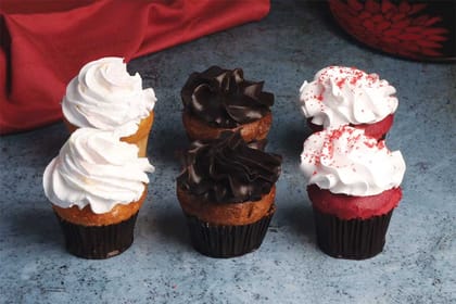 Assorted classic cupcakes - pack of 2