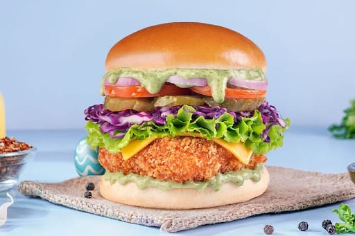 Chimichurri Spicy Paneer Burger