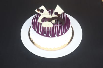 Special blueberry cake half kg - eggless