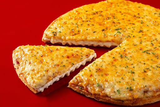 Double Cheese Dragonfire Margherita Medium Pizza