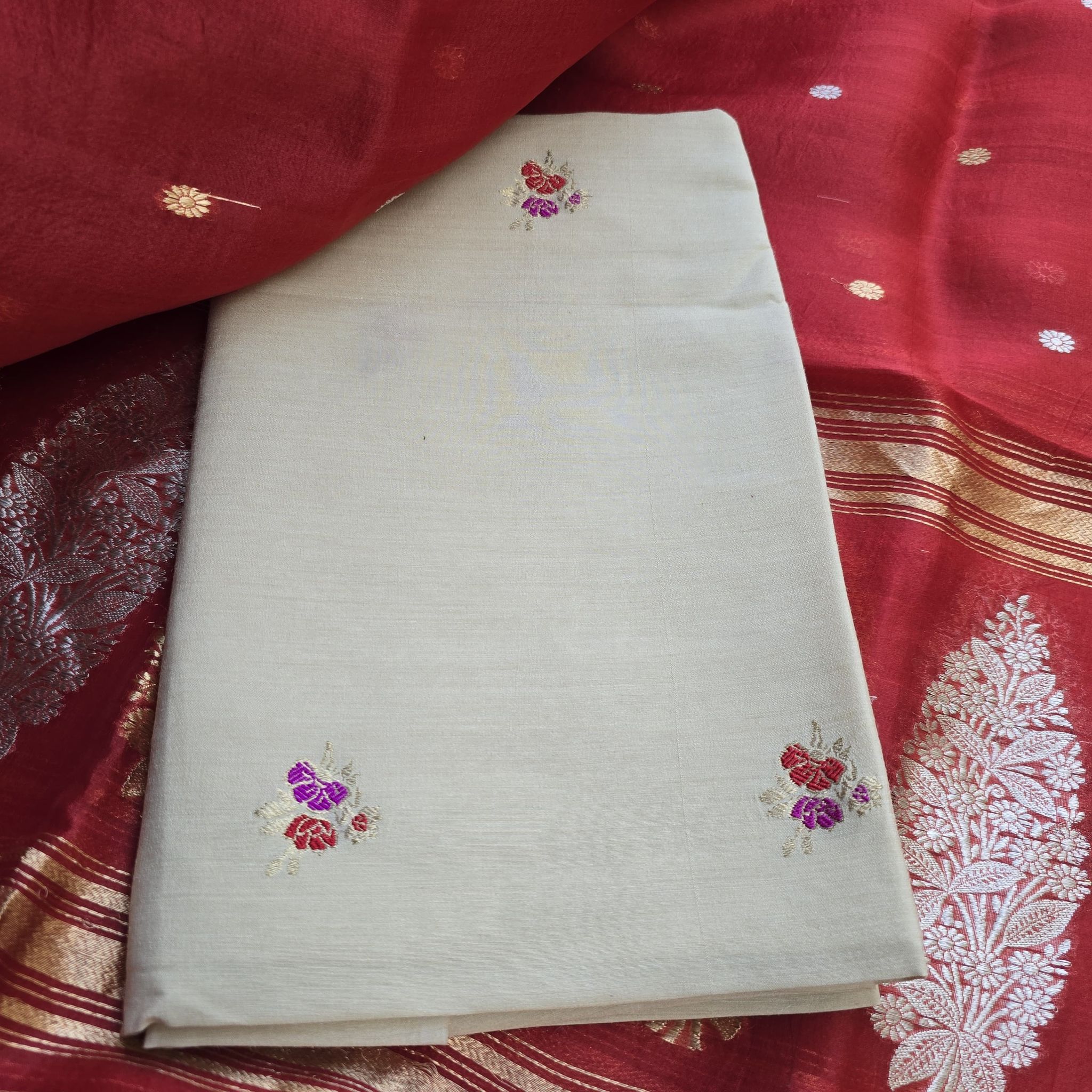 Cream moonga silk meenadar kurta, kora silk dupatta, plain silk bottom