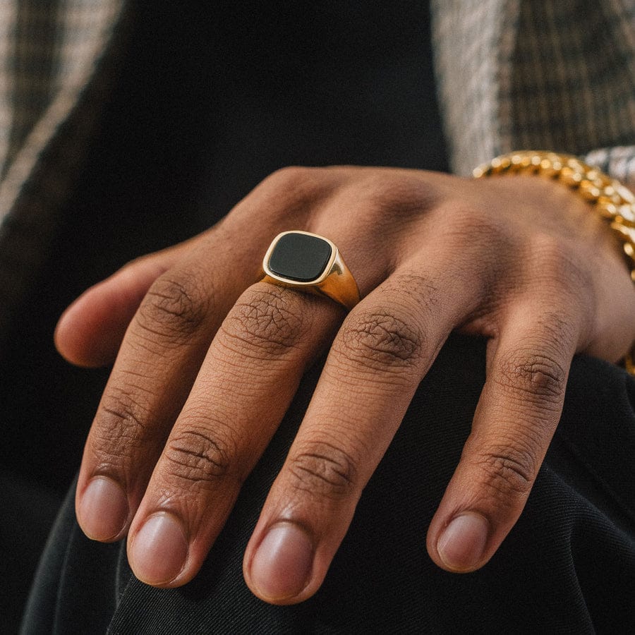 SQUARE ONYX RING (GOLD)-S