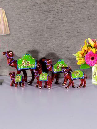 DreamKraft Paper Mache Camel Showpiece, Standard, Red, 5 Pieces