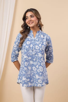 Ulfat Kaushika Sky Blue Printed Top-S / Blue / Blue