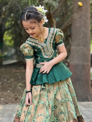 New Kanjivaram Silk Lahenga with Zari work Designer Blouse-Green / 1 Year