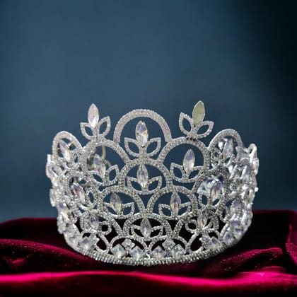 Silver Plated Embellish Rhinestone Tiara fashion show Crown