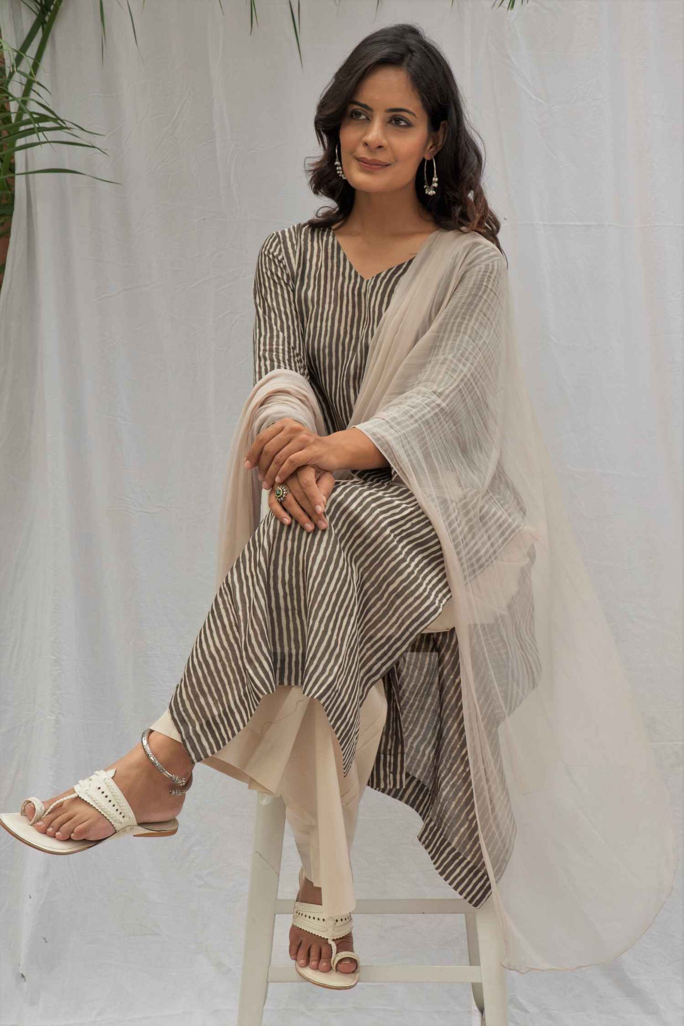 Kashish Dabu Print Suit Set- Set of 3-S