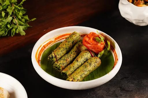 Palak Paneer Ki Seekh