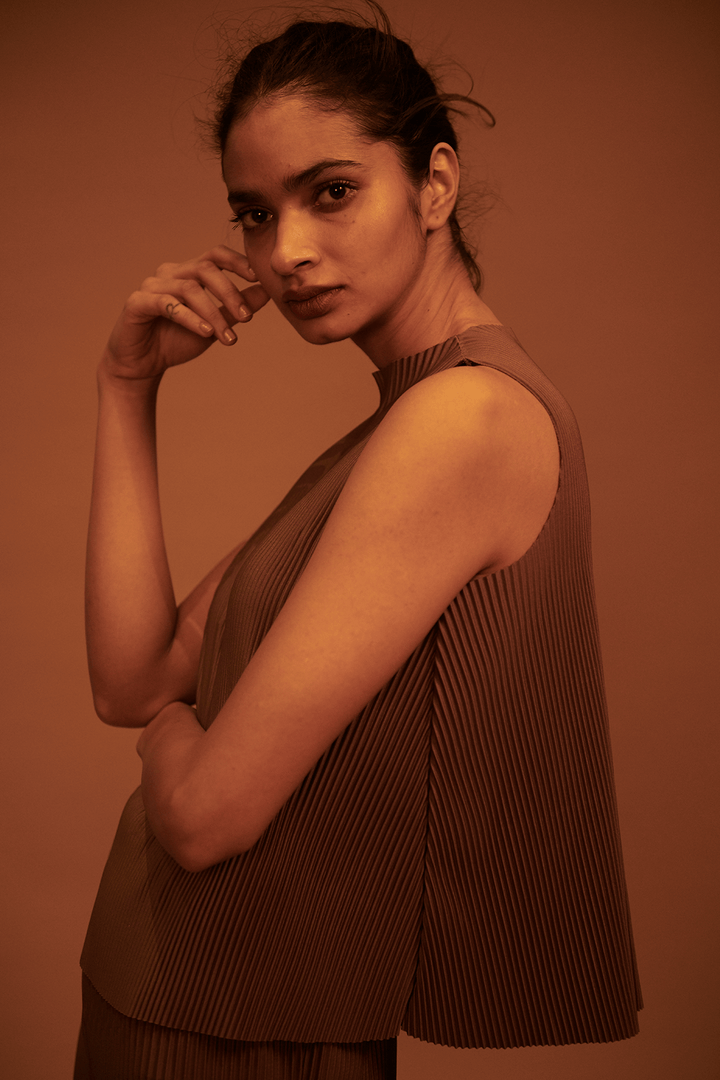 Pleat Sleeveless Top-XXS / Coffee Brown