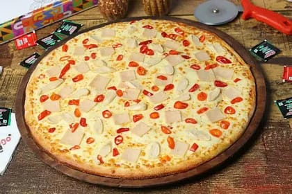 18" Monster Pizza (Zesty Chicken)