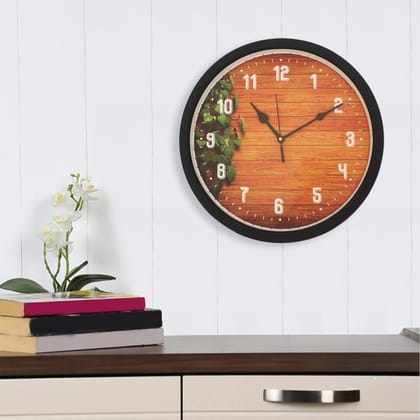 Designer Round Analog Black Wall Clock