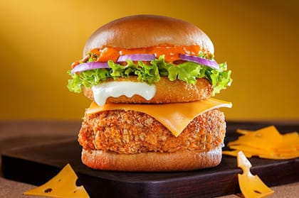 Cheese Blast Spicy Chicken Burger