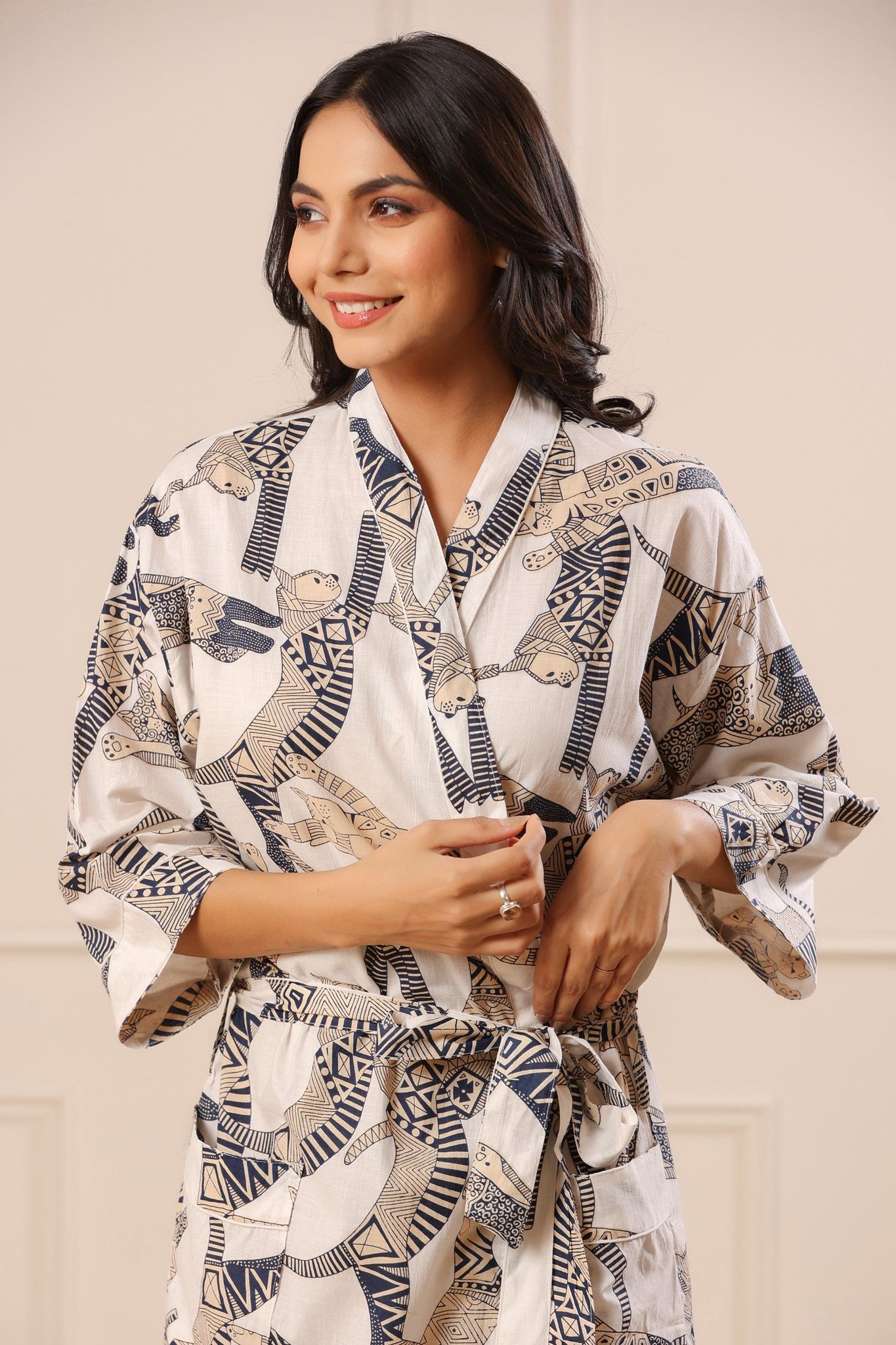 Nefertiti Bastet White Kimono-Free / White / White
