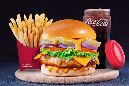 Chickenatorr Burger Combo