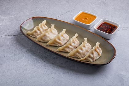 Original Chicken Momos - Steamed (6pcs)