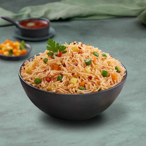 Veg Chilli Garlic Fried Rice Bowl.