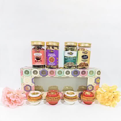 SnaXup Snacks on the Go Hamper Box