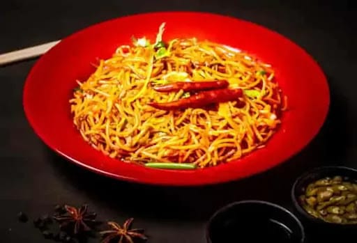 Veg Schezwan Hakka Noodles