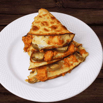 1 PC Chicken Tikka, Jalapenos & Cheese Quesadillas