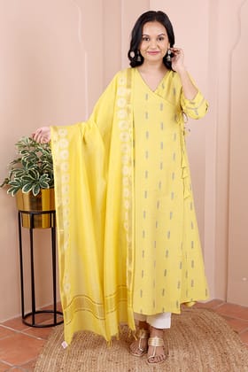 Yellow Jaquard Banarasi Silk Dupatta DUPAT102344-80CM X 235CM