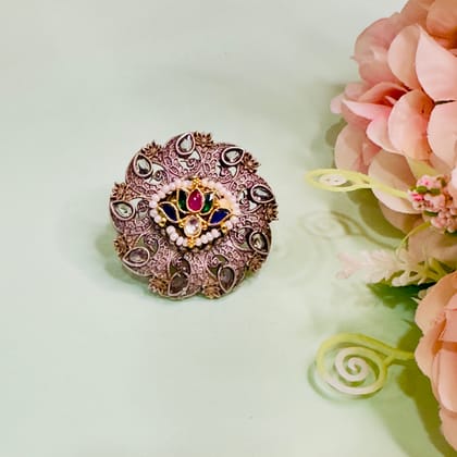 Silvertone Pchi Kundan Lotus Ring-White