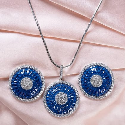 Sapphire Glow Circle Pendant Set-Silver