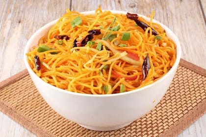 Non Veg Schezwan Noodles