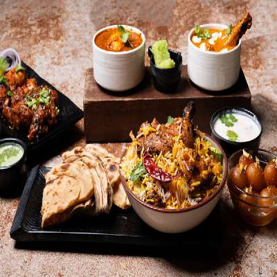 CASTLE'S PREMIUM NON VEG THALI