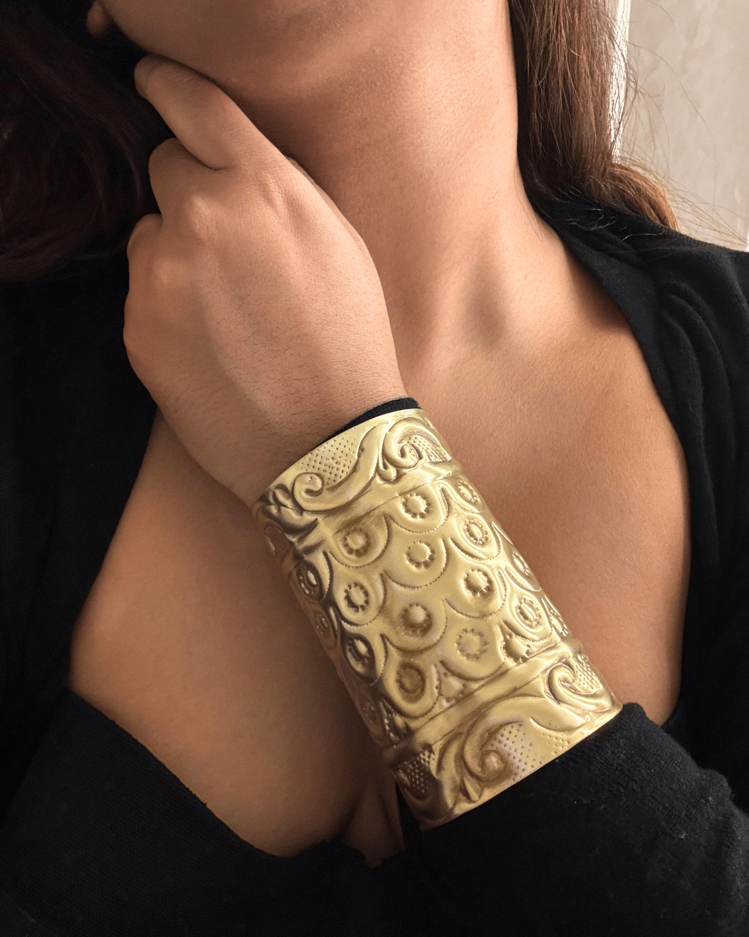 Ashmita Long Golden Cuff