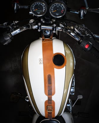 triumph: moto exclusive tank strap-vintage tan / only tank strap / jp