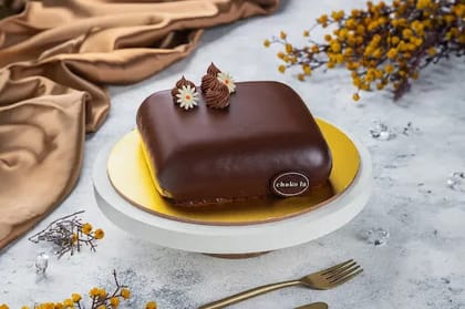 Eggless Coffee Caramel Cake [750 G]