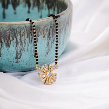 Soleil Promise Mangalsutra-White / Gold Plated / 18"
