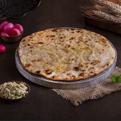 Stuffed Onion Kulcha