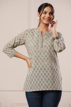 Gayatri Riza Hand Block Printed Top-XXL / Green / Green