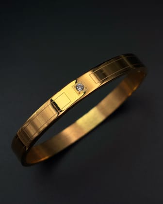 Regal Single Diamond Kada