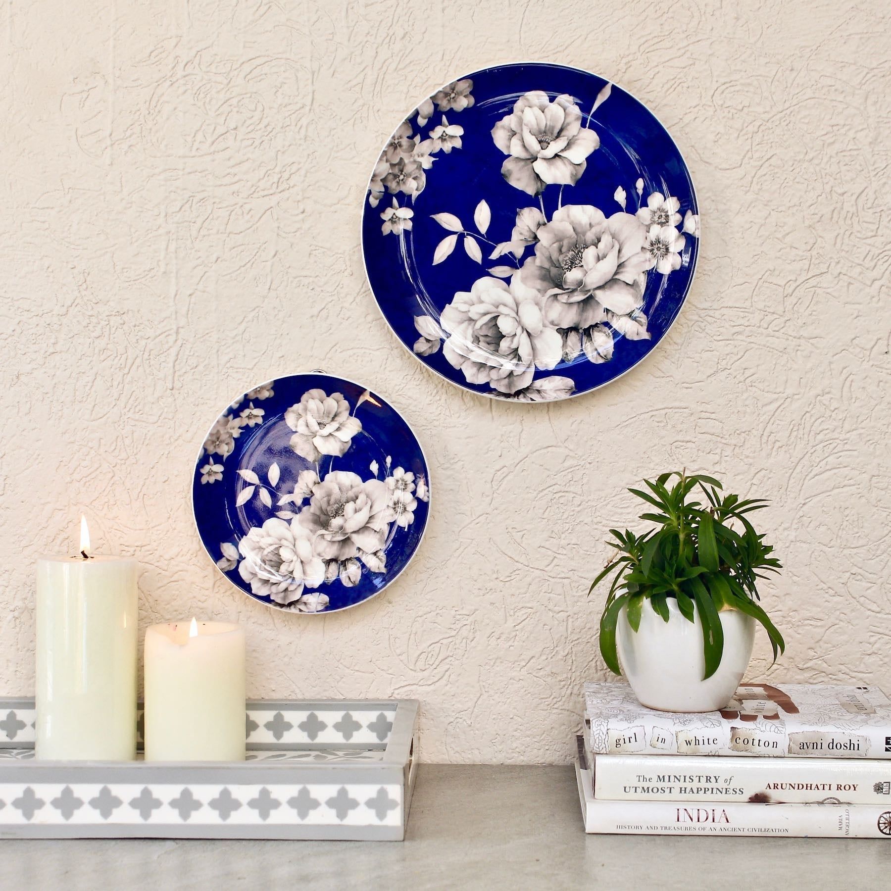 Blue & White Rose Wall Plate-Large: 26 Cm