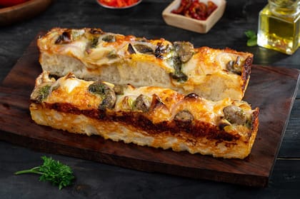 Korean - Toasted Leek & Mushroom Pizza on the go