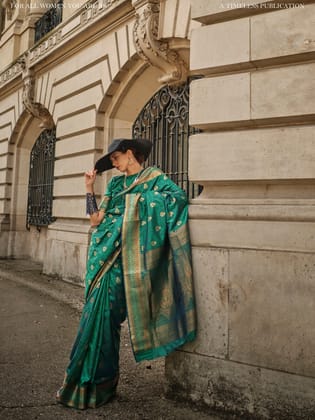 Green Pure Soft Silk Woven Designed Weaving Saree