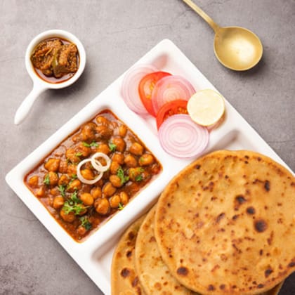 Tava Paratha Platter