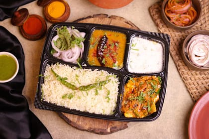 Regular Thali