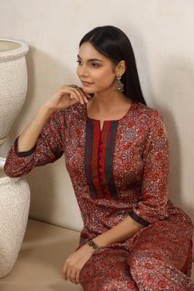 Aafrah Jahanarah Ajrakh Modal Silk Kurta And Dupion Silk Pant Set-S / Red / Red