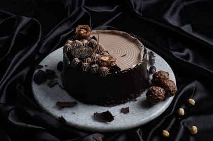 Ferrero rocher cake [eggless]