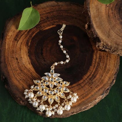 Traditional Kundan Chandbali Style Maang Tika for Women