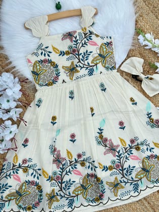 Exquisite Embroidery Work on Khadi Cotton Fabric Kids Frock-White / 0-3 Month