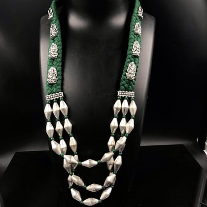 ZEVAR I Green+Silver Thread Long Kumkum Temple Necklace Set