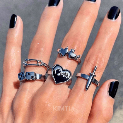 Fancy 5 Piece Silver Stackable Ring Set