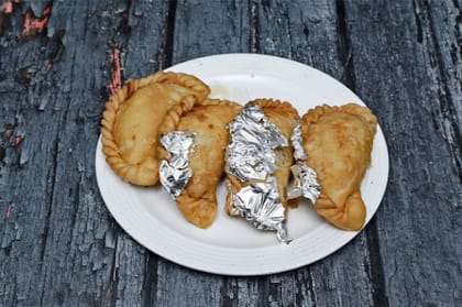Gujiya (Piece)