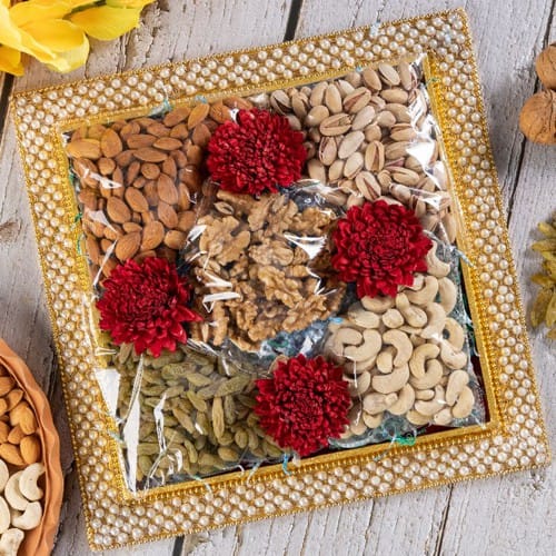 Delightful Assorted Dry Fruits Tray