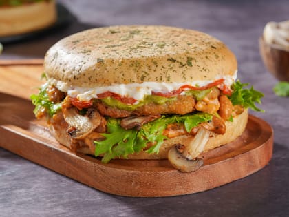 Indi-Mushroom Kulcha Burger