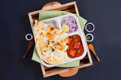 Paneer Tikka Masala Kulcha Lunchbox